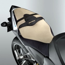 08F82-MFN-820A : Alcantara passenger seat CB1000R